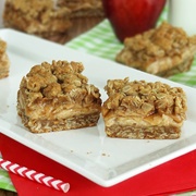 Cinnamon Apple Oatmeal Cheesecake Cookie Bars