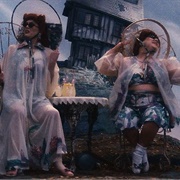 Aunt Sponge & Aunt Spiker (James and the Giant Peach, 1996)