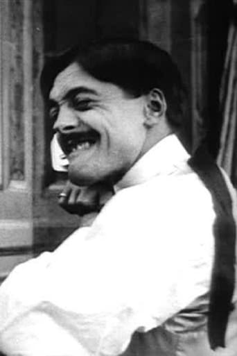 Max Sets the Style (1914)