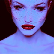 The Dame Says - Ivy Levan