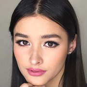 Liza Soberano