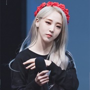 Moonbyul (Mamamoo)