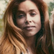 Faye Resnick