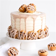 Cinnamon Roll Cake