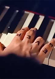 Chvrches: Down Side of Me (2017)