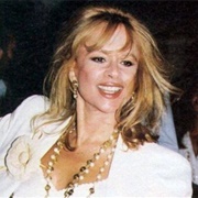 Αλίκη Βουγιουκλάκη