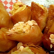 Custard Trigona in Thessaloniki, Greece