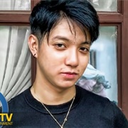 Kyo Quijano (Pansexual, He/Him)