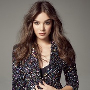 Hailee Steinfeld