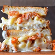 Lobster Mac Grilled Cheese