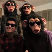 Monkeys - The Lazy Song