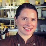 Lia Bardeen (Bisexual, She/Her)