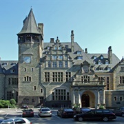 Schloss Friedrichshof