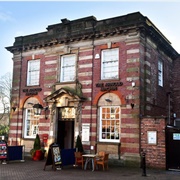 The Arnold Machin - Newcastle-Under-Lyme