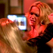Shalimar Fox vs. Nikki Rodgers [Mutant X - S2E10 - "Understudy"]