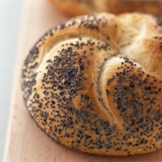 Poppyseed Roll