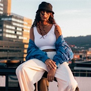 Naomi Lareine (Gay/Lesbian, She/Her)