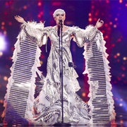 Nina Kraljić (Bisexual, She/Her)