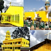 Kenya&#39;s Yellow Churches and Mosques