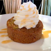 Johnny Appleseed's Warm Apple Cake