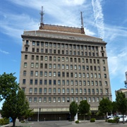 San Joaquin Light and Power Corporation Building, Fresno