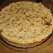 Vegan Crumble Pie With Vanilla Cream and Redcurrant Jelly