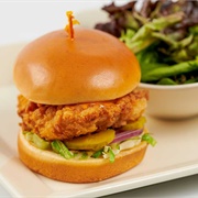 Skinnylicious Crispy Chicken Sandwich With Siracha and Mayo