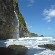 Wavine Cyrique Falls, Dominica