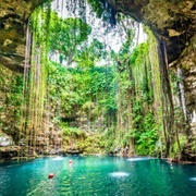 Cenote Ik Kil