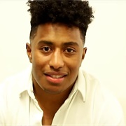 Ellia Green (Trans Man, He/Him)