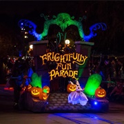 Sept. 23, 2016: Frightfully Fun Parade