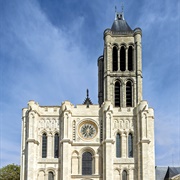 Saint Denis, Saint Denis