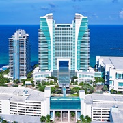 Diplomat Resort & Spa Hollywood