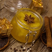 Orange Marmelade With Anise and Cinnamon