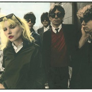 Attack of the Giant Ants - Blondie