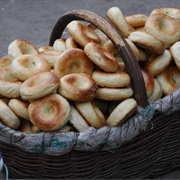 Girdeh Nan / Girde Naan