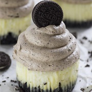 Chocolate Mousse Mini Oreo Cheesecakes