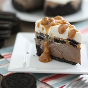 Peanut Butter Oreo Ice Cream Cake