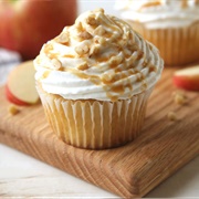 Apple Pie Stuffed Cupcakes