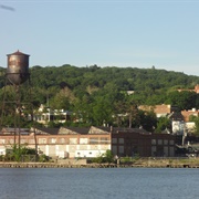 Hastings-On-Hudson, New York