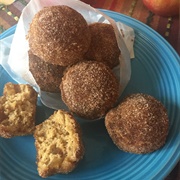 Cinnamon Caramel Apple Pie Donut Holes