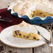 Cinnamon Raisin Sour Cream Pie