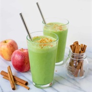 Apple Pie Spinach Smoothie