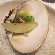 Apple and Clams