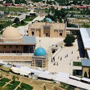 Nurota, Uzbekistan