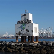 Long Beach Harbor Light