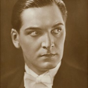 Harry Frank Actor