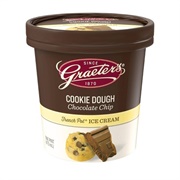 Graeter's Cookie Dough Chocolate Chip Ice Cream