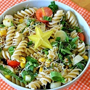 Pasta Salad With Asparagus, Tomatoes and Starfruit