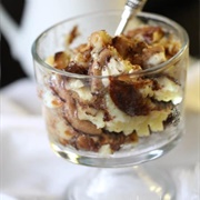 Cheesecake Cookie Bread Pudding With Caramel Sauce